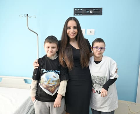 Leyla Əliyeva Tiranada “Hannah və Rosafa” uşaq evini və "Mother Teresa" Universitet Xəstəxana Mərkəzini ziyarət edib