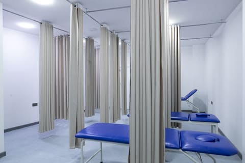 Avropa Beynəlxalq Hospitalı innovativ tibbin mərkəzinə çevrilir - FOTOLAR