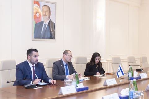 Nazir Məcnun Məmmədov İsrailin Azərbaycandakı səfiri ilə görüşüb