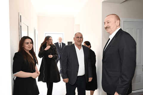İlham Əliyev Xocavənd kəndində görülmüş işlərlə tanış olub - YENİLƏNİB  - FOTOLAR