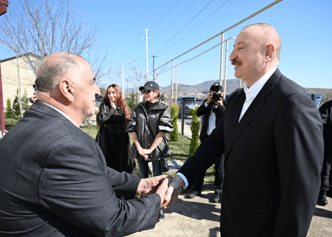 İlham Əliyev Xocavənd kəndində görülmüş işlərlə tanış olub - YENİLƏNİB  - FOTOLAR