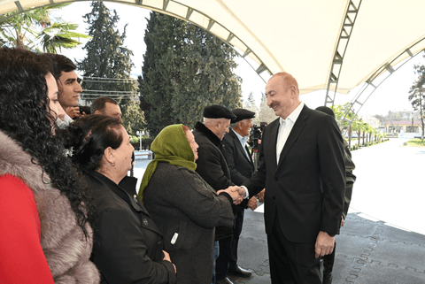 İlham Əliyev Xocavənd şəhər və Xocavənd kənd sakinləri ilə görüşüb - FOTOLAR