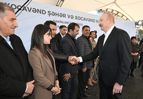 İlham Əliyev Xocavənd şəhər və Xocavənd kənd sakinləri ilə görüşüb - FOTOLAR