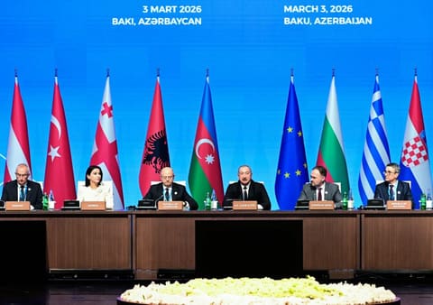 Bakıda Cənub Qaz Dəhlizi və Yaşıl Enerji Məşvərət Şuralarının iclasları keçirilib, Prezident tədbirdə iştirak edib - YENİLƏNİB 2