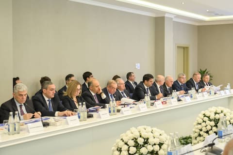 Ali təhsil müəssisələrinin rəhbərləri ilə görüş keçirilib
