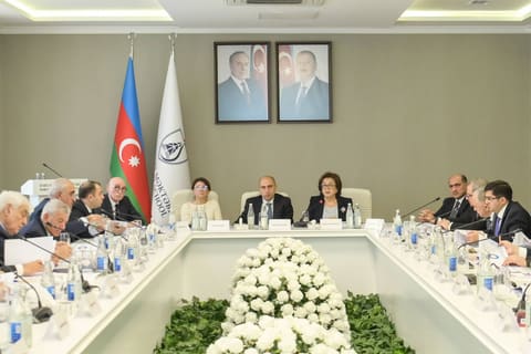 Ali təhsil müəssisələrinin rəhbərləri ilə görüş keçirilib