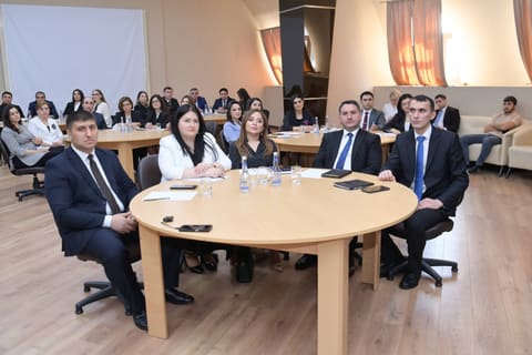 Elm və təhsil naziri yeni təyin olunan məktəb direktorları ilə görüşüb