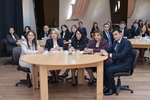 Elm və təhsil naziri yeni təyin olunan məktəb direktorları ilə görüşüb