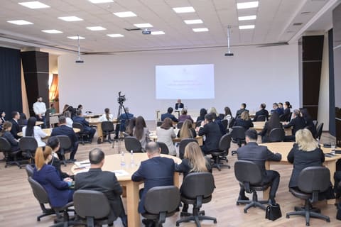 Elm və təhsil naziri yeni təyin olunan məktəb direktorları ilə görüşüb