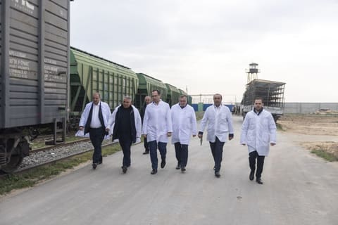  Məcnun Məmmədov Xızı və Abşeronda yerləşən quşçuluq müəssisələrinin fəaliyyəti ilə tanış olub