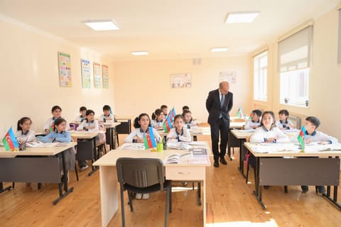 Elm və təhsil naziri Xankəndi və Xocalıda təhsil müəssisələrində olub