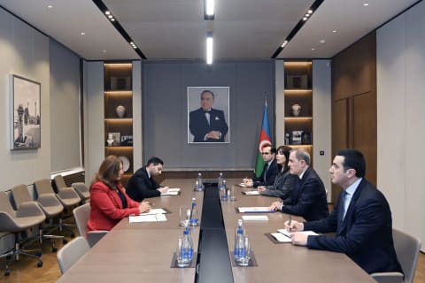 Ceyhun Bayramov Kolumbiyanın yeni səfirini qəbul edib
