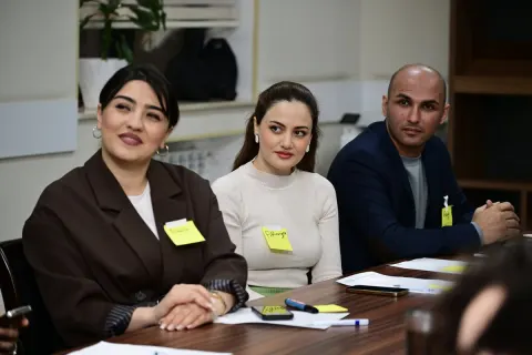Media nümayəndələri üçün vörkşop keçirilib - FOTOLAR