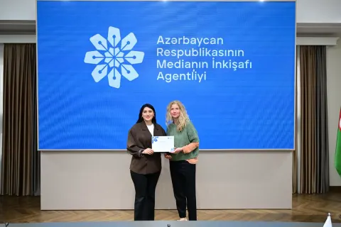 Media nümayəndələri üçün vörkşop keçirilib - FOTOLAR