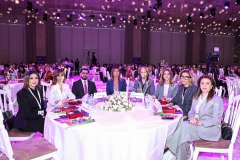 II Qadın Liderləri Zirvəsi uğurla yekunlaşıb!