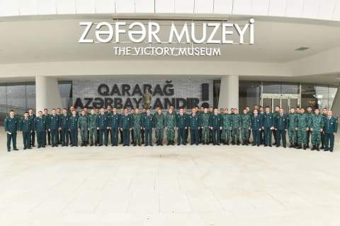DSX rəisi xidməti-döyüş fəaliyyətində fərqlənən hərbi qulluqçuları təltif edib