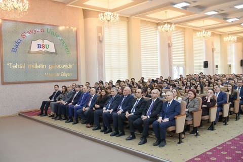 Emin Əmrullayev təhsil idarəçiliyində strateji baxış və şəxsi liderlik mövzusunda təcrübəsini bölüşüb