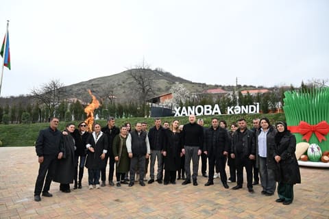 İlham Əliyev Xocavəndin Xanoba kəndində fərdi evlərin və infrastrukturun bərpası sahəsində görülən işlərlə tanış olub - YENİLƏNİB