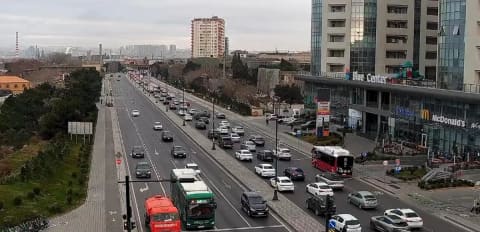 Hazırda Bakıda sıxlıq müşahidə olunan yollar açıqlanıb