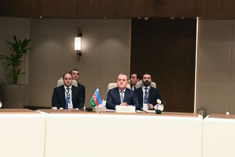 Ceyhun Bayramov Ər-Riyadda Nazirlərin Məşvərət Görüşündə iştirak edib