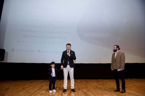 Bakıda “Sadəcə sevgi sağaldır” kitabının təqdimatı keçirilib