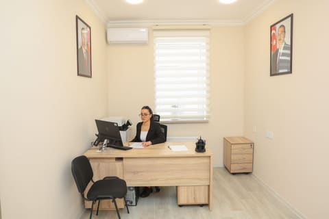 ADSEA sədri SİMDNX-nin yeni inzibati binası ilə tanış olub