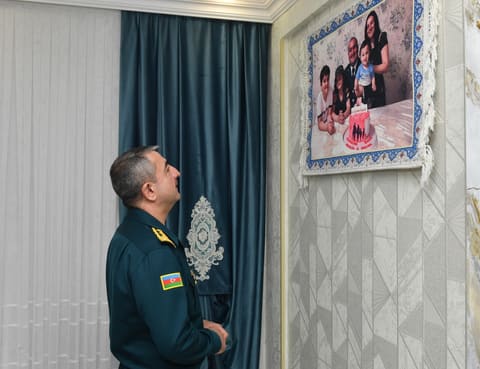 Dövlət Sərhəd Xidmətinin rəhbərliyi şəhid ailələrini ziyarət edib - FOTO