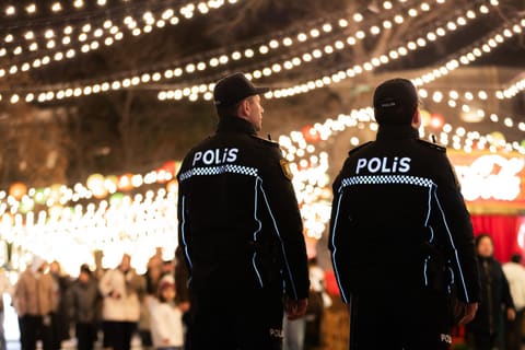 Polis əməkdaşları gücləndirilmiş iş rejimində xidmət edir