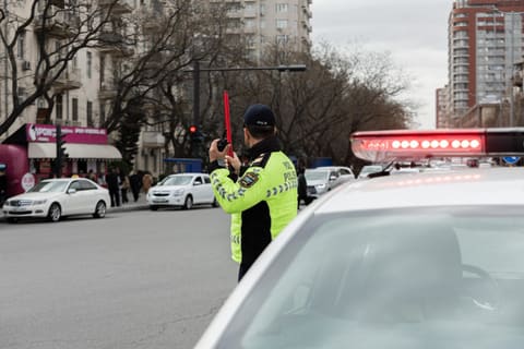 Polis əməkdaşları gücləndirilmiş iş rejimində xidmət edir