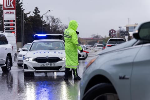 DİN: Yağışlı hava şəraitində polis xidmətini davam etdirir