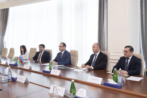  Məcnun Məmmədov Macarıstanın Azərbaycandakı səfiri və TDT-nin Budapeştdəki Nümayəndəliyinin icraçı direktoru ilə görüşüb