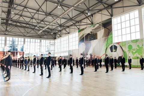 Vilayət Eyvazov  sıra baxışı keçirib