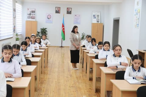 Elm və təhsil nazirinin müavini Bərdə və Ağdam rayonlarında olub