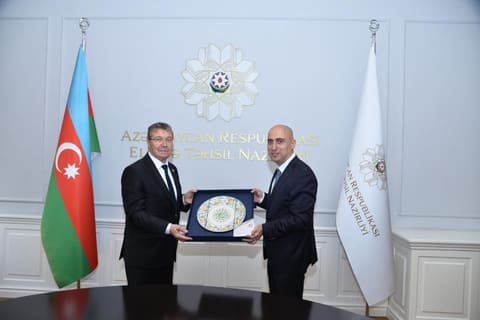 Emin Əmrullayev Şimali Kipr Türk Respublikasının Baş naziri ilə görüşüb