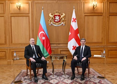 İlham Əliyevin Gürcüstanın Prezidenti Mixeil Kavelaşvili ilə təkbətək görüşü olub - YENİLƏNİB