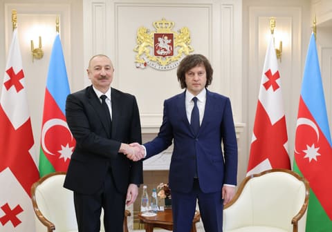 İlham Əliyevin Gürcüstanın Baş naziri İrakli Kobaxidze ilə təkbətək görüşü olub