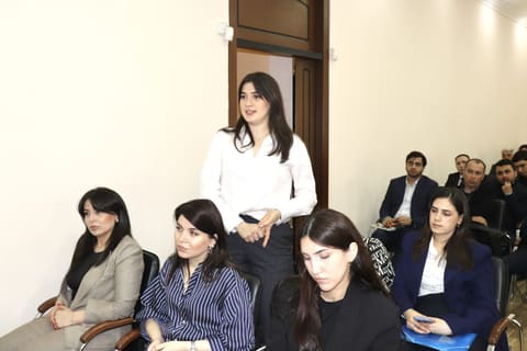 Ədliyyə Akademiyasında vəkilliyə namizədlərin icbari təlimi başlayıb