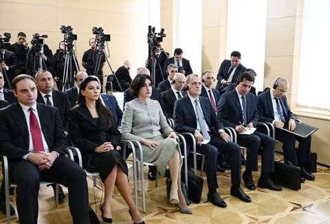 Azərbaycan Prezident və Gürcüstanın Baş naziri mətbuata bəyanatlarla çıxış ediblər - YENİLƏNİB 2