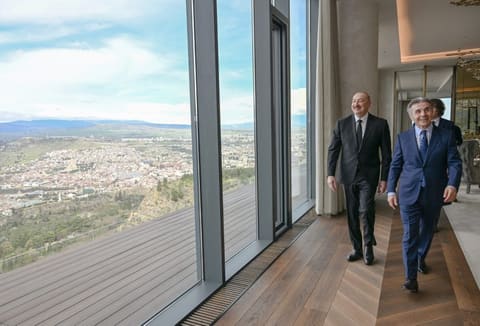 Tbilisidə Azərbaycan Prezidentinin şərəfinə lanç verilib