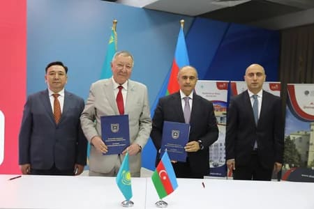 Emin Əmrullayev Almatıda “Study in Azerbaijan” sərgisi ilə tanış olub