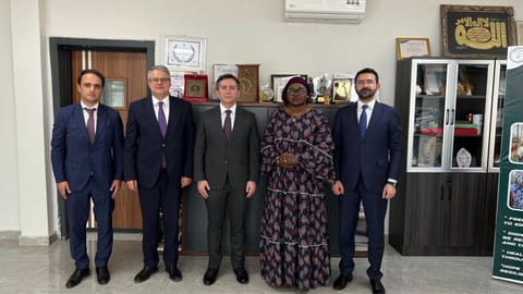 Azərbaycan və Qambiya ilk siyasi məsləhətləşmə aparıb