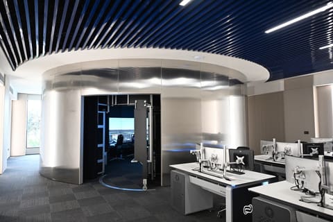 İlham Əliyev Milli Aviasiya Akademiyasında Beynəlxalq Təlim Mərkəzinin açılışında iştirak edib - FOTOLAR