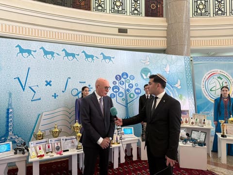 Firudin Qurbanov Türkmənistanda keçirilən 3-cü Beynəlxalq Riyaziyyat Olimpiadasının açılışında iştirak edib
