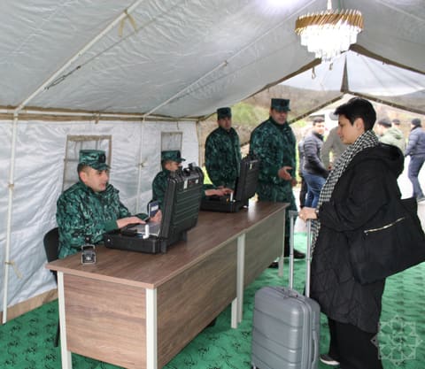 Ermənistanın vətəndaş cəmiyyətinin nümayəndələri Azərbaycana gəliblər