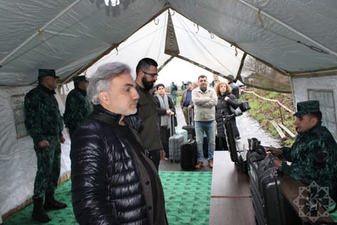 Ermənistanın vətəndaş cəmiyyətinin nümayəndələri Azərbaycana gəliblər