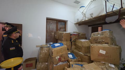 FHN  “Tinderyol Baku” geyim mağazasının fəaliyyətini dayandırıb