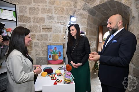 Litvanın Baş naziri İnqa Ruqiniene İçərişəhərlə tanış olub