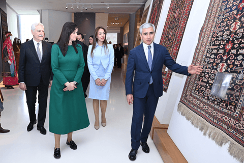 Litvanın Baş naziri İnqa Ruqiniene Heydər Əliyev Mərkəzində olub