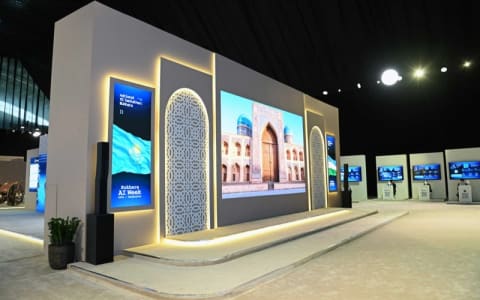 Qazaxıstan və Özbəkistan prezidentləri süni intellekt hakatonunda iştirak ediblər