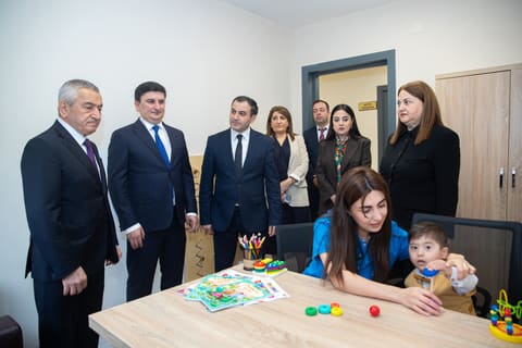 Əlilliyi olan uşaqlar üçün yeni günərzi qayğı mərkəzi istifadəyə verilib